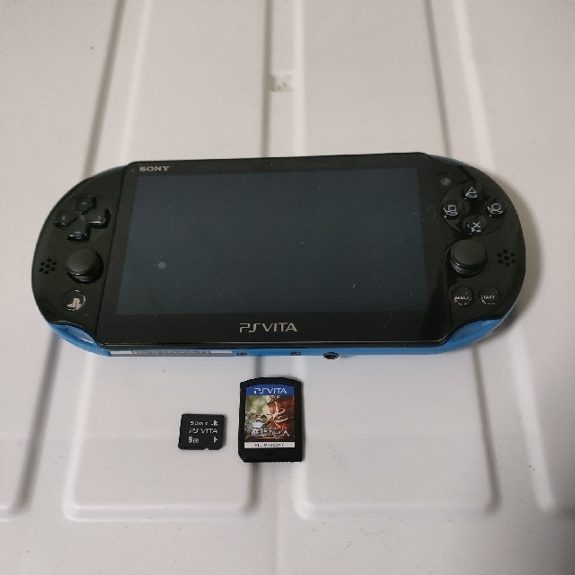 PlayStation®Vita（PCH-2000シリーズ） Wi-Fiモデル