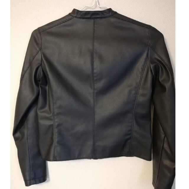 UNIQLO(ユニクロ)のユニクロ　レザージャケット　ブラック　S レディースのジャケット/アウター(ライダースジャケット)の商品写真