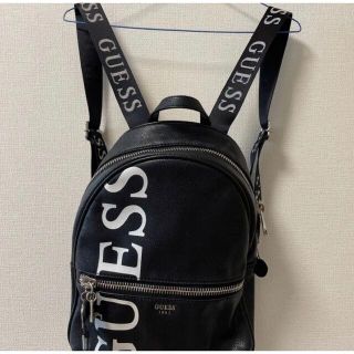 GUESS  黒　リュック