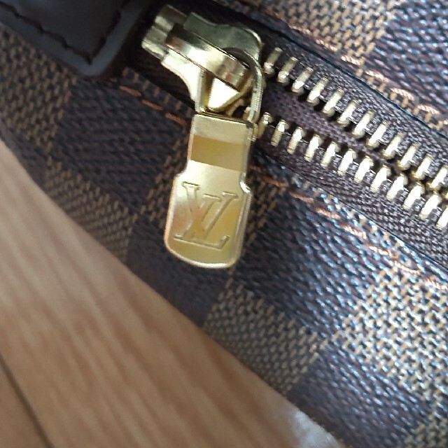 LOUIS VUITTON(ルイヴィトン)のルイヴィトン　ダミエ ウエストポーチ メルヴィール メンズのバッグ(ウエストポーチ)の商品写真