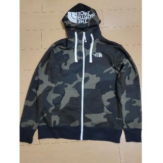 ザノースフェイス(THE NORTH FACE)のTHE NORTH FACE リアビュー カモ フリースフーディ(パーカー)