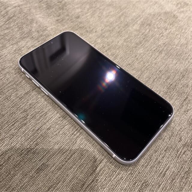 カラーホワイトiPhone XR 128GB 美品　おまけつき