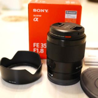 ソニー(SONY)のSEL35F18F ☆ほぼ新品☆(レンズ(単焦点))