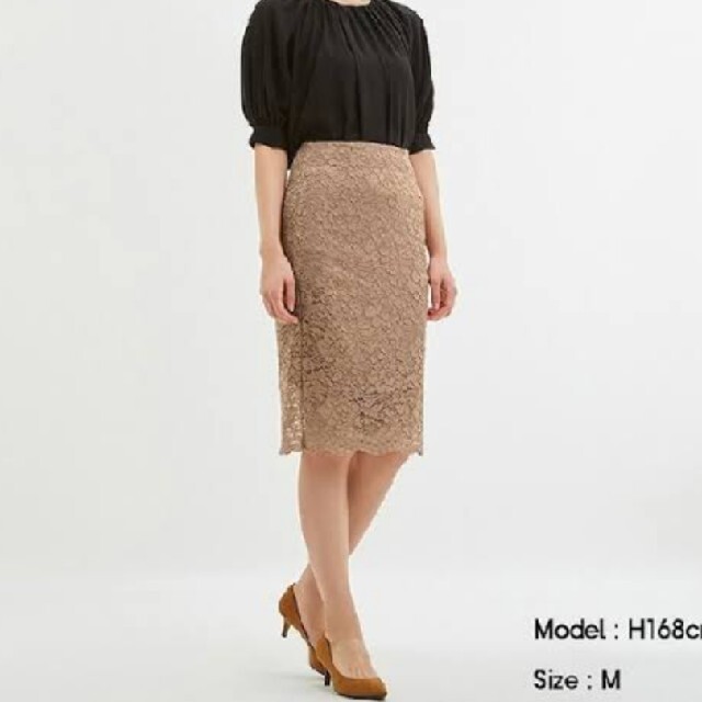 GU(ジーユー)のGU レースタイトスカート ベージュ レディースのスカート(ひざ丈スカート)の商品写真