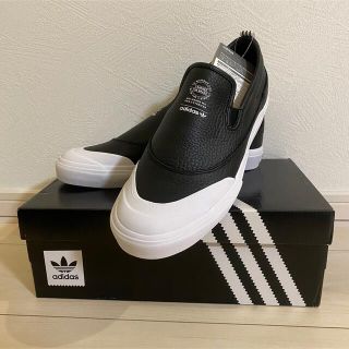 アディダス(adidas)の【購入者様決定】新品 アディダス 靴（メンズサイズ）(スニーカー)