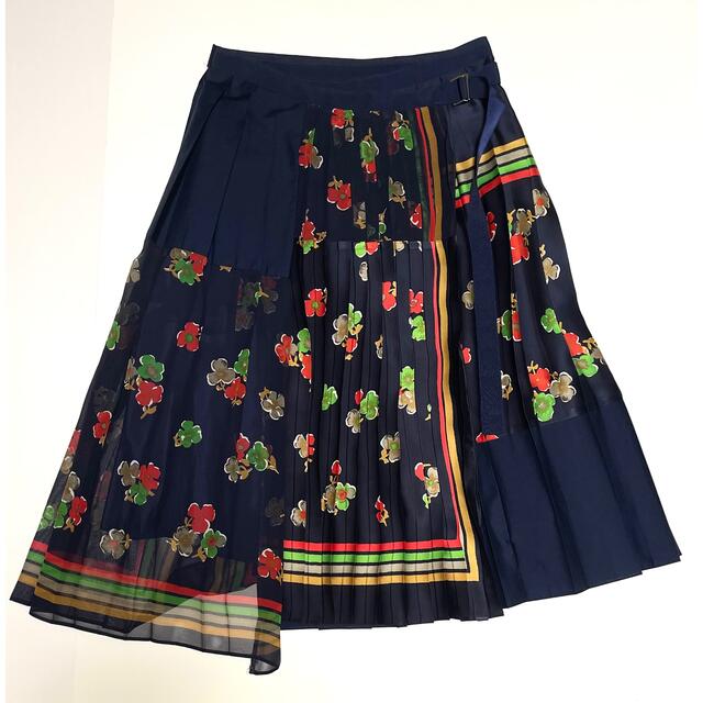 sacai - 極美品 サカイ 小花柄プリーツスカート 巻きスカートの sacai - 極美品 サカイ 小花柄プリーツスカート 巻きスカートの