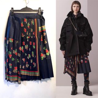 サカイ(sacai)の極美品 サカイ 小花柄プリーツスカート 巻きスカート(ひざ丈スカート)