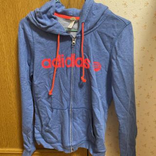 アディダス(adidas)のadidasレディースパーカー(パーカー)