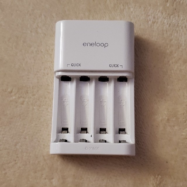 eneloop  充電器  単３×２２個  単４×３１個 1