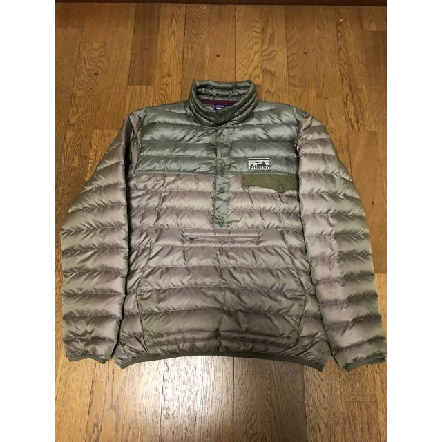 patagonia　パタゴニア　スナップT　プルオーバー　ダウン　S　カーキ系