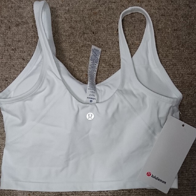 lululemon(ルルレモン)の新品⭐lululemon⭐ Align Tank  size 6 スポーツ/アウトドアのトレーニング/エクササイズ(ヨガ)の商品写真