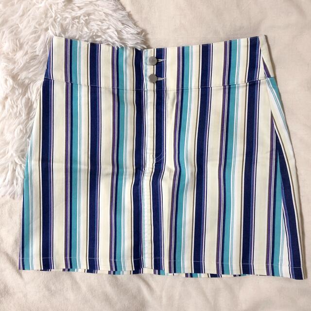 Lochie(ロキエ)のストライプ ミニスカート  レディースのスカート(ミニスカート)の商品写真