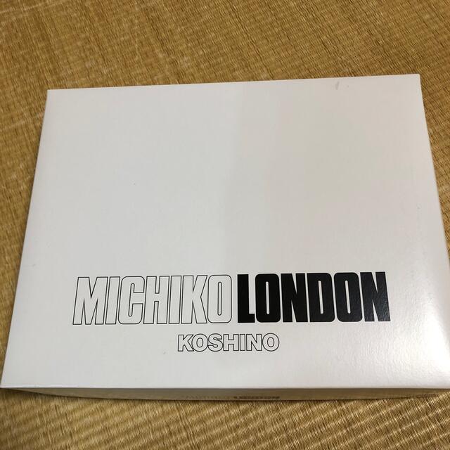 MICHIKO LONDON(ミチコロンドン)のミチコロンドン　バスタオル インテリア/住まい/日用品の日用品/生活雑貨/旅行(タオル/バス用品)の商品写真