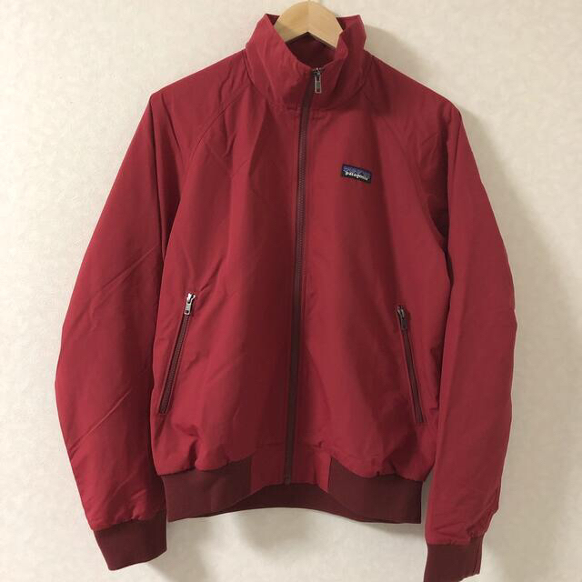 patagonia　ナイロンジャケット　レッド　Sサイズ