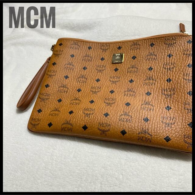 美品 MCM エムシーエム モノグラム 総柄 クラッチバッグ ベージュ 鞄 ...