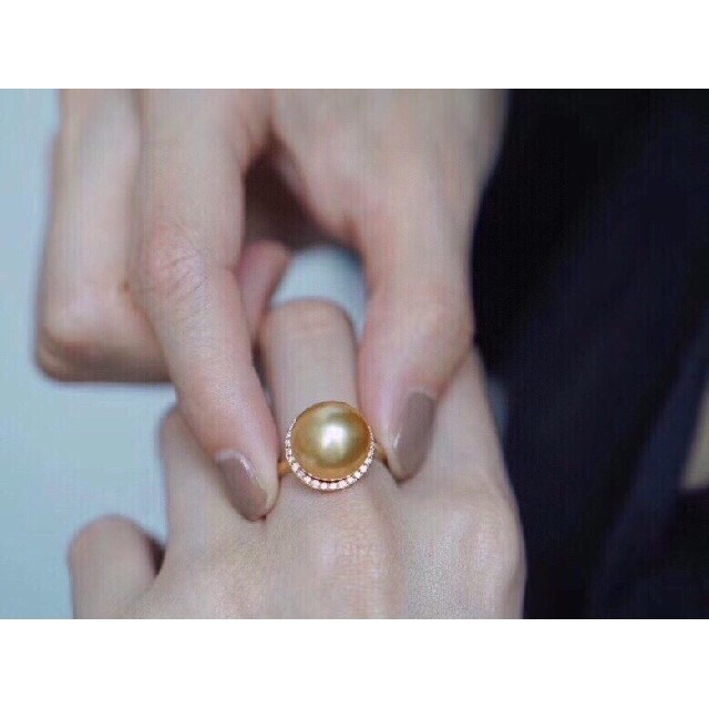 【高級】天然南洋真珠　天然ダイヤモンド付きパールリングk18 レディースのアクセサリー(リング(指輪))の商品写真