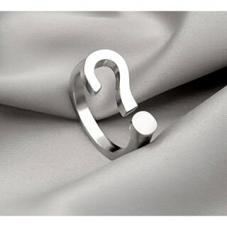 クエスチョンマーク　リング　デザインリング　指輪(リング(指輪))