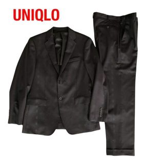 ユニクロ(UNIQLO)のユニクロUNIQLO　SLIM FITセットアップスーツ　ネイビー　M(セットアップ)