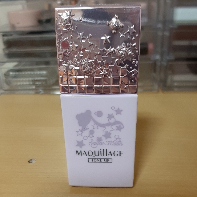 MAQuillAGE(マキアージュ)のドラマティックスキンセンサーベースEX トーンアップ セーラームーン コスメ/美容のベースメイク/化粧品(化粧下地)の商品写真