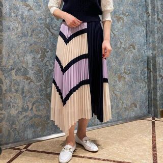 グレースコンチネンタル 切替イレギュラープリーツスカート