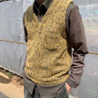 フランクリーダー(FRANK LEDER)のFRANK LEADER  YELLOW WOOL VEST(ベスト)