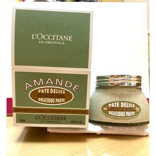 ロクシタン(L'OCCITANE)のADデリシャスペースト(ボディー用スクラブ洗浄剤)となります。(ボディスクラブ)