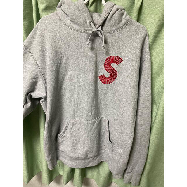 supreme Sロゴパーカー