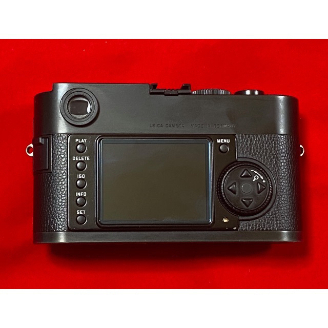 LEICA(ライカ)の【たか斉藤様専用】【CCD対策済み】ライカ M モノクローム ブラック 初代 スマホ/家電/カメラのカメラ(デジタル一眼)の商品写真