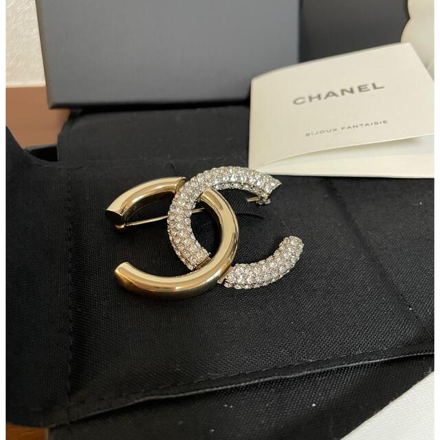 新品　CHANEL ブローチ