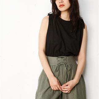 スライ(SLY)の新品未使用 SLY SHOULDER RIBBON T/T(カットソー(半袖/袖なし))