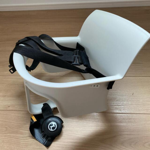 cybex(サイベックス)のすぅ様専用 サイベックス　レモチェア付属品 キッズ/ベビー/マタニティの寝具/家具(収納/チェスト)の商品写真