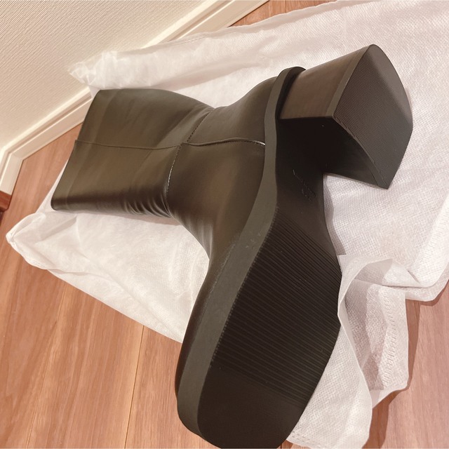 GRL(グレイル)の23,5cm  スクエアトゥロング厚底ブーツ ブラック レディースの靴/シューズ(ブーツ)の商品写真