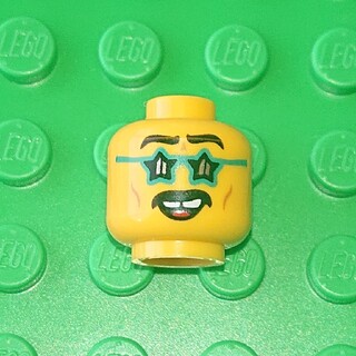 レゴ(Lego)の【新品】LEGO 顔ヘッドパーツ《ひげ・星メガネ》レゴ ミニフィグアイテム(知育玩具)