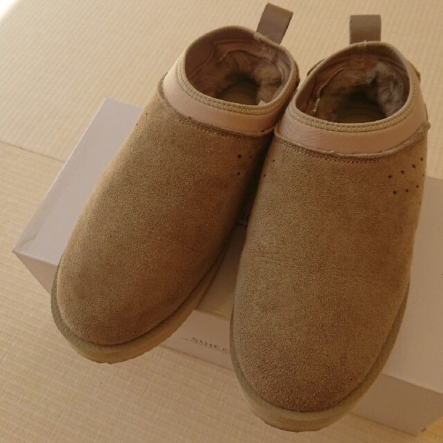 suicoke(スイコック)のwagen7様専用SUICOKE/スイコック Mouton Sabo ベージュ レディースの靴/シューズ(スリッポン/モカシン)の商品写真