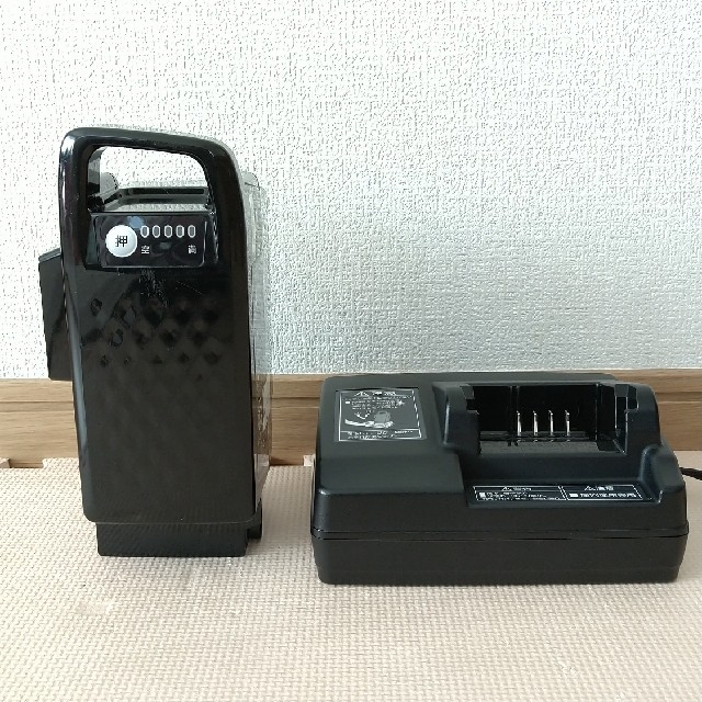 超目玉☆期間限定】 Panasonic 電動アシスト自転車 バッテリー 充電器 セット:【FINALSALE対象 超目玉☆期間限定】 Panasonic 電動アシスト自転車 バッテリー 充電器 セット:【FINALSALE対象