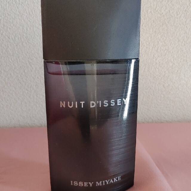 ISSEY MIYAKE(イッセイミヤケ)のニュイドイッセイ　香水 コスメ/美容の香水(香水(男性用))の商品写真