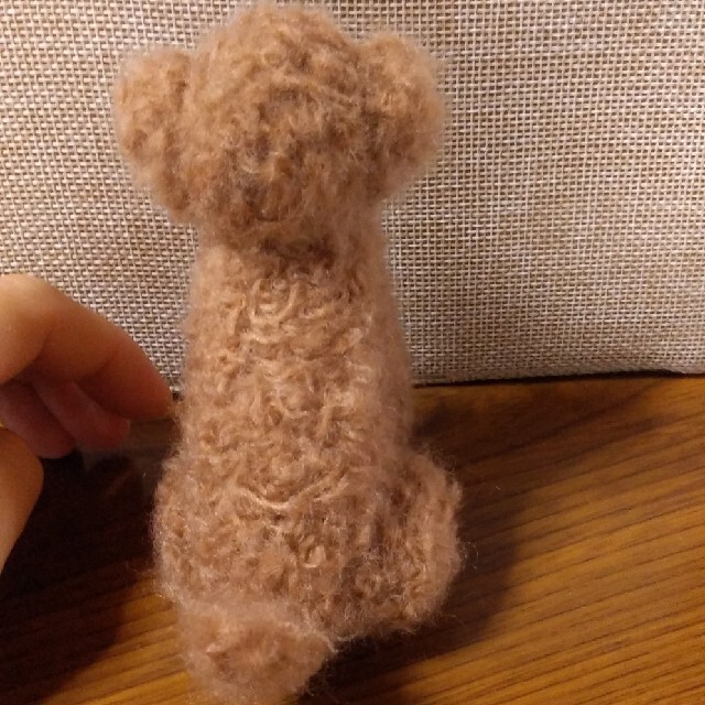モココ様⭐羊毛フェルト⭐毛糸⭐トイプードル⭐人形 ハンドメイドのぬいぐるみ/人形(ぬいぐるみ)の商品写真