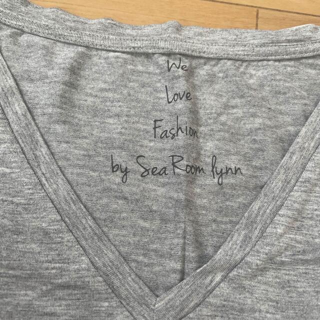 SeaRoomlynn(シールームリン)の【新品】Vネック　モダールTシャツ レディースのトップス(Tシャツ(半袖/袖なし))の商品写真