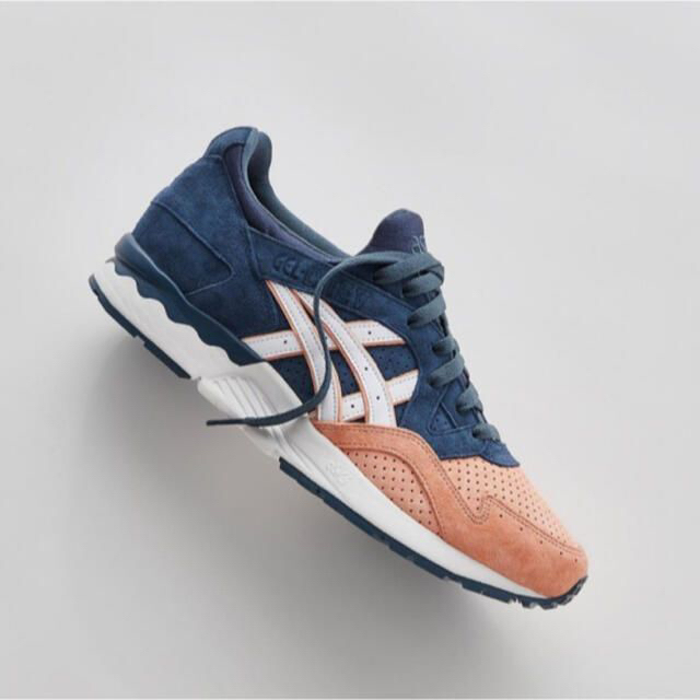 asics(アシックス)の25cm KITH ASICS ゲルライト5 サーモン メンズの靴/シューズ(スニーカー)の商品写真