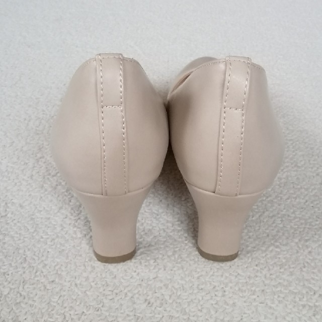 Marie Claire(マリクレール)のsaku様専用　ストラップ付きパンプス　23㎝　セレモニー　2way レディースの靴/シューズ(ハイヒール/パンプス)の商品写真