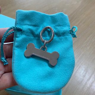 新品未使用◎ ティファニー ボーンカラーチャーム 犬用アクセサリー