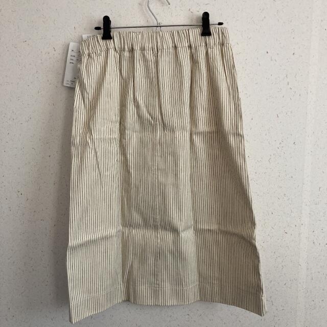 ScoLar(スカラー)のスカラー  フロントバッグ柄違いスカート　M レディースのスカート(ひざ丈スカート)の商品写真