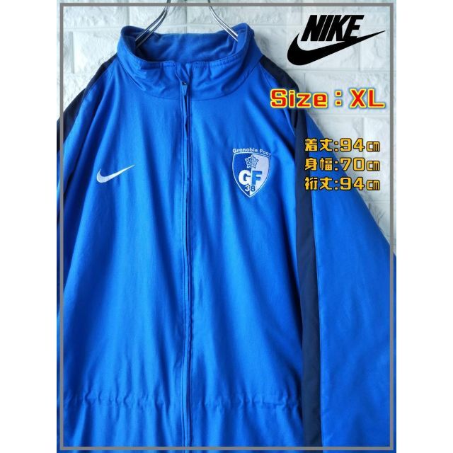 NIKE(ナイキ)のNIKE ナイキ 刺繍ロゴ ベンチコート　XL　SS2521 スポーツ/アウトドアのサッカー/フットサル(ウェア)の商品写真