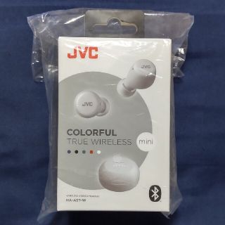 ビクター(Victor)のJVC　HA-A5T-W　ホワイト　ほぼ新品(ヘッドフォン/イヤフォン)