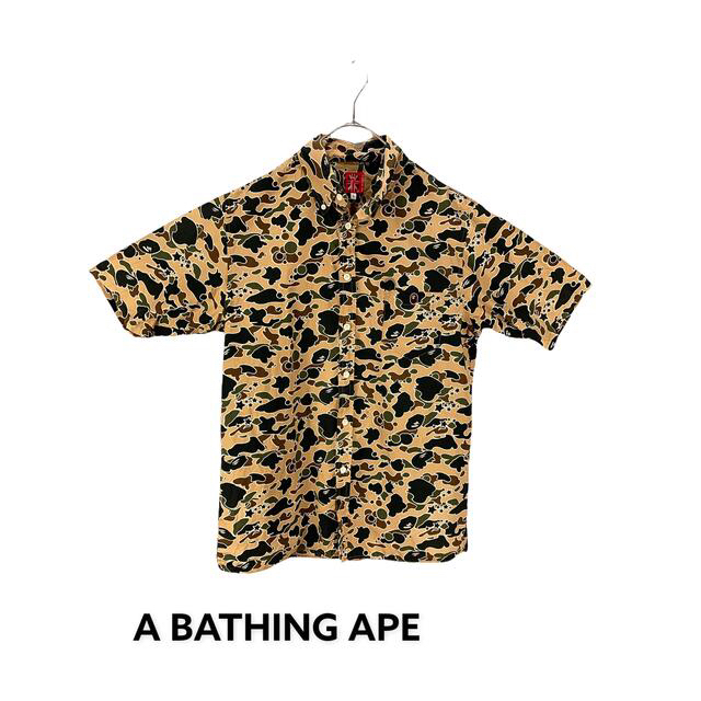 《値下げ》BAPE　ベイプ　半袖シャツ　と　Tシャツセット