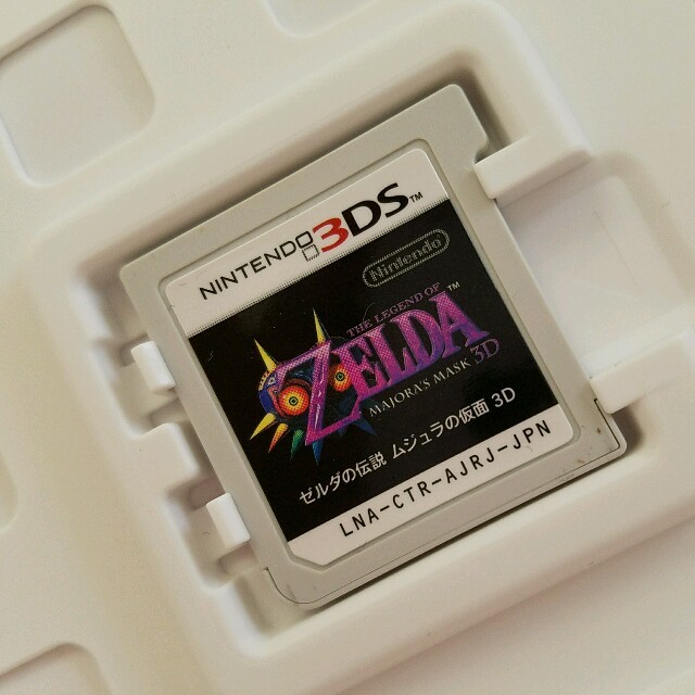 3DS ゼルダの伝説 ムジュラの仮面 3D エンタメ/ホビーのゲームソフト/ゲーム機本体(携帯用ゲームソフト)の商品写真