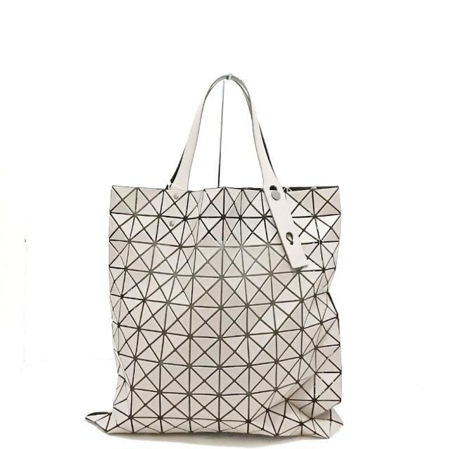 美品✨ISSEY MIYAKE イッセイミヤケ　バオバオ　トートバッグ　赤