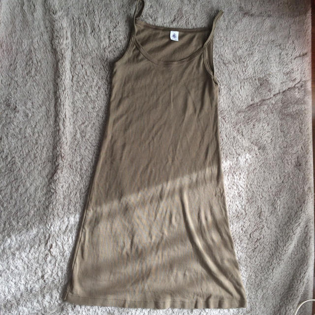 Petit Bateau プチバトー キャミソールワンピース カーキの通販 By Imie S Shop プチバトーならラクマ Petit Bateau プチバトー キャミソールワンピース カーキの通販 By Imie S Shop プチバトーならラクマ