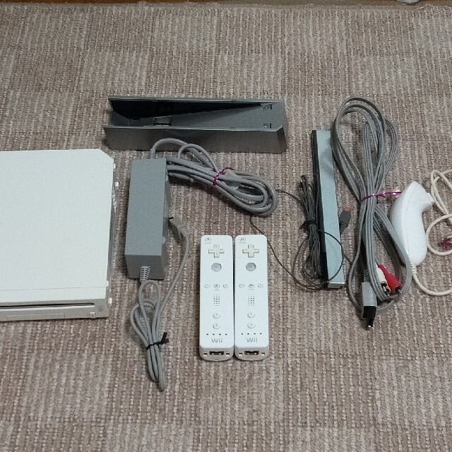 Nintendo Wii 本体とソフト7本セット