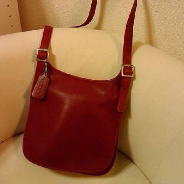 ポケット COACH ショルダーバッグの通販 by BRAND BUYBUY|コーチなら